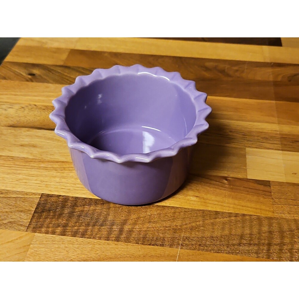 Vintage Chantal 5”x 2.5” Purple Fluted Baking Dish Ruffled Edge 1.5 Cups